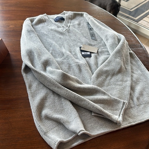 Lucky Brand Sweater 🍀 - Picture 4 of 5